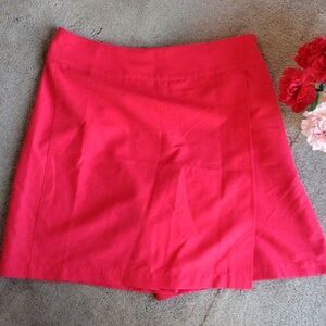 NWOT LizGolf Skort 